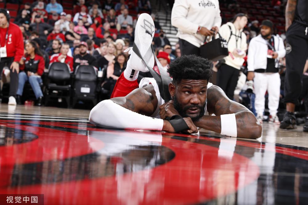 这种在球场 这种在球场