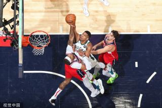 这表明他在 这表明他在