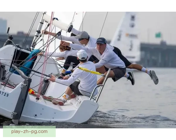 帆船比赛中的战术技巧解析