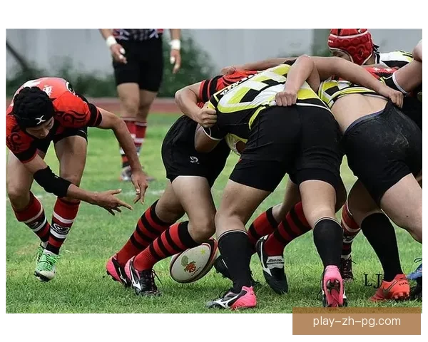 激情橄榄球场上的精彩瞬间