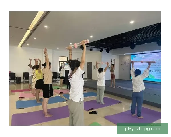 瑜伽教学视频全面指导，深度练习助你灵活身心